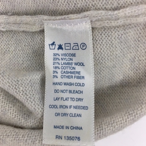 C WONDER Sweater Cashmere Lambswool Blend Snow Tiger Neutral Colors Small NWT - Picture 8 of 9